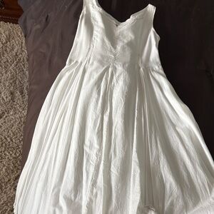 Elegant White Maxi Dress